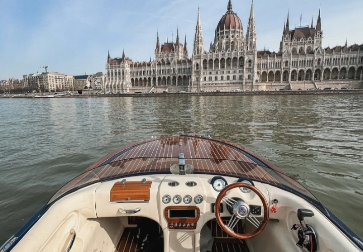 Proč byste měli spolupracovat se společností CURENTA BATTERY — vaším důvěryhodným výrobcem lithiových baterií pro lodě